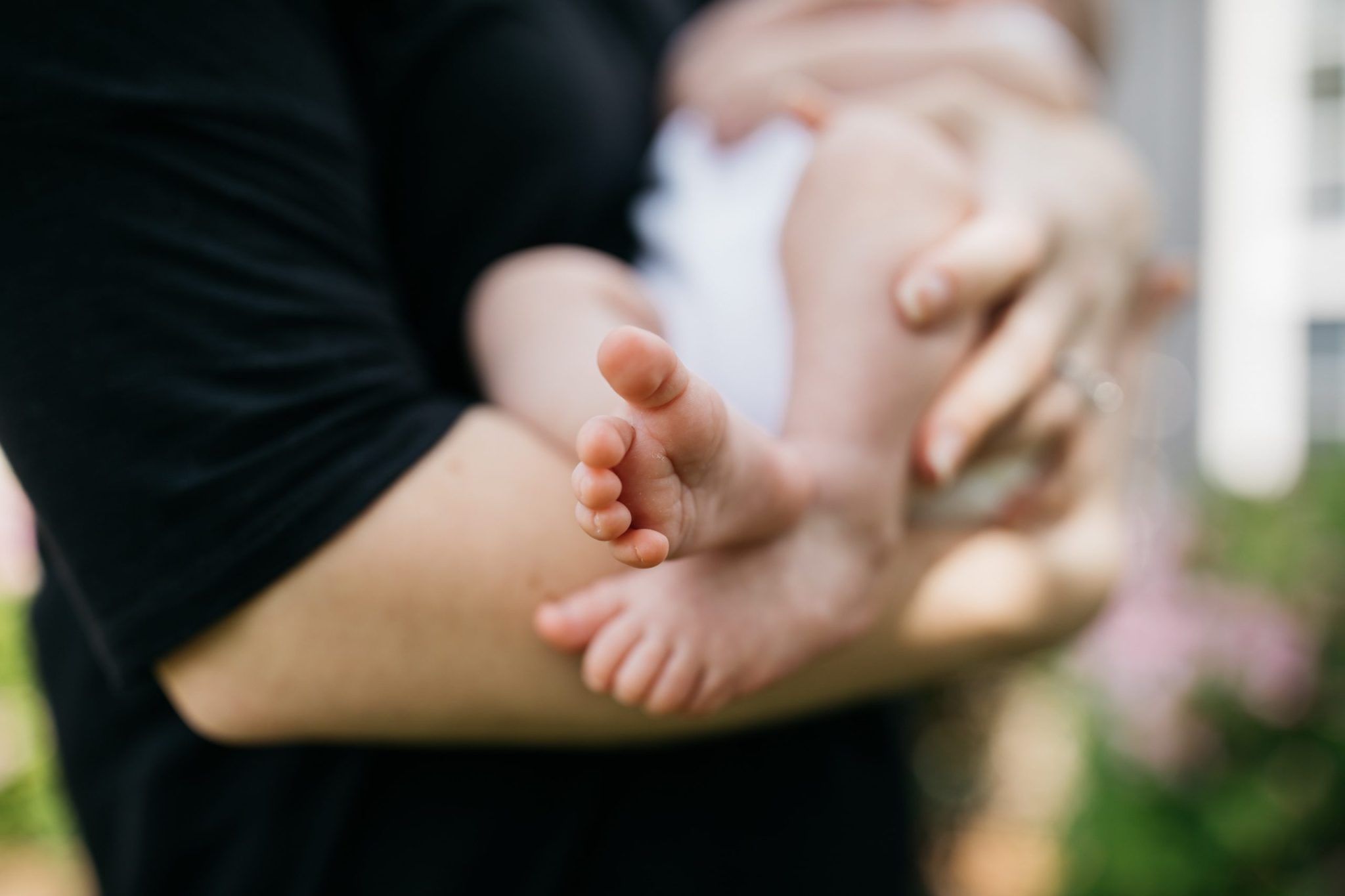 Breastfeeding vs. bottle feeding  Baptist Health, Jacksonville, FL