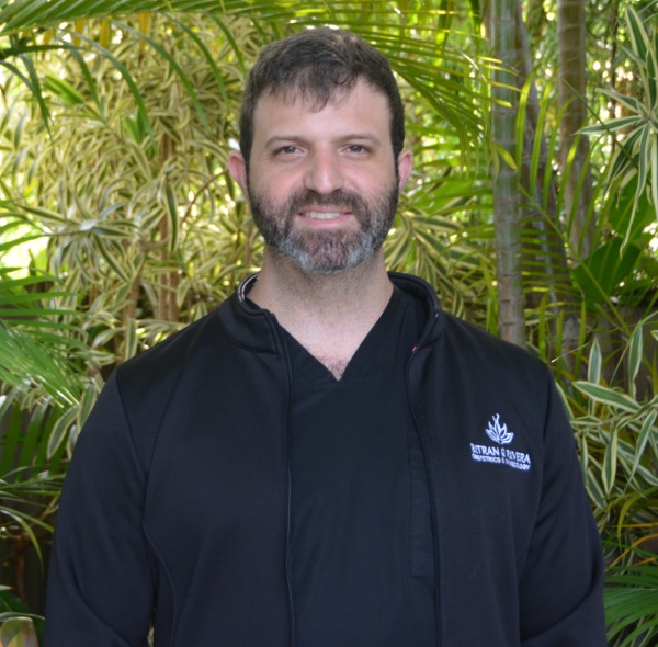 Mitchell Bitran MD