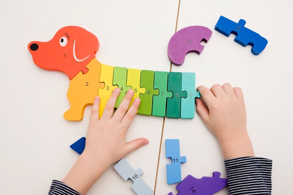 Toy to learn to count and stimulate imagination, creativity, and hand-eye coordination.