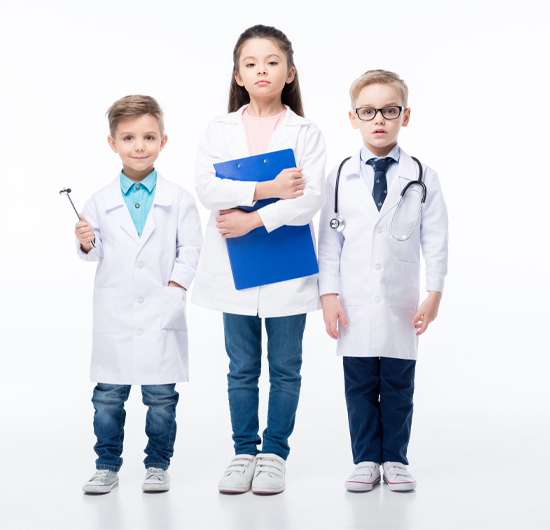 kids dressed up as doctors