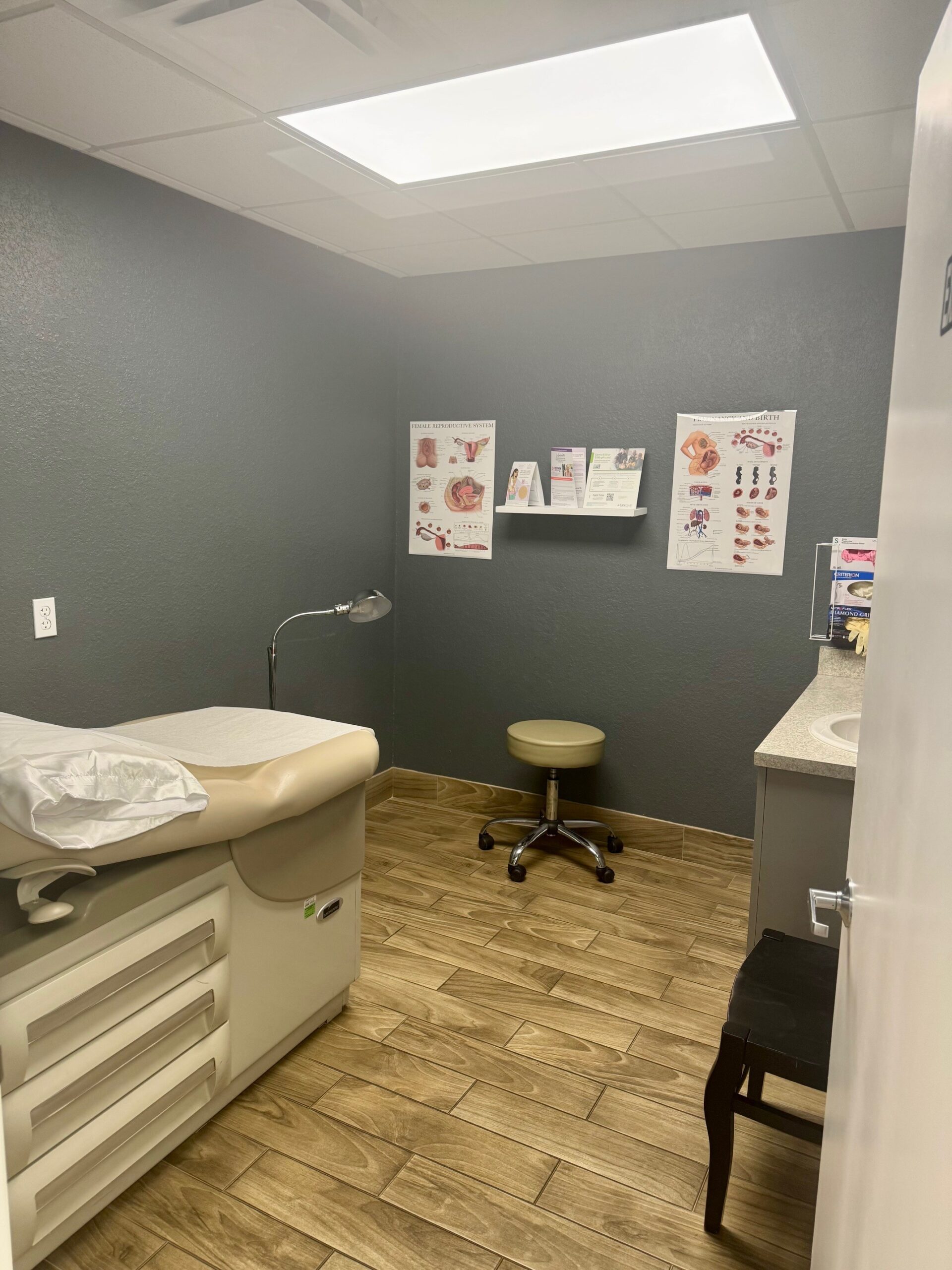doctors office room.jpg