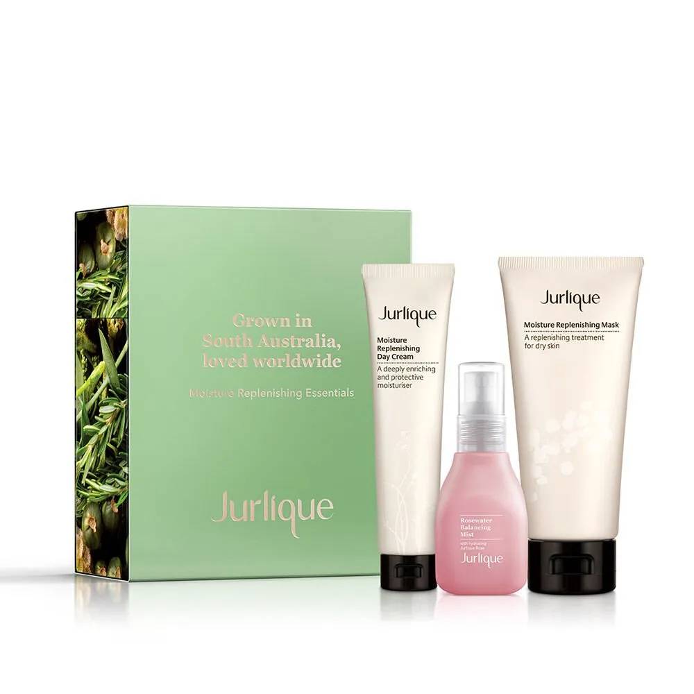 Moisture-Replenishing-Essentials-492497-1920w