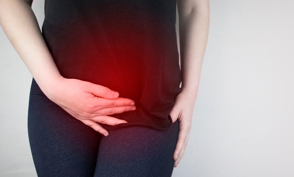 A Woman Suffers From Pain in the Pelvic Organs.
