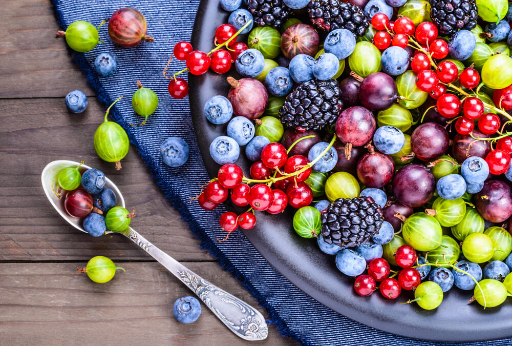 Berries, Antioxidants, Detox Diet, Organic Fruits.