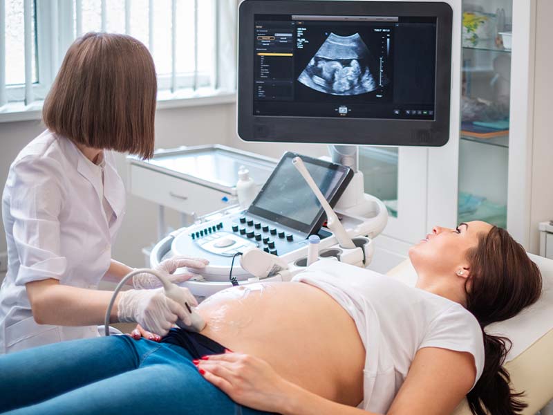 women getting an ultrasound of