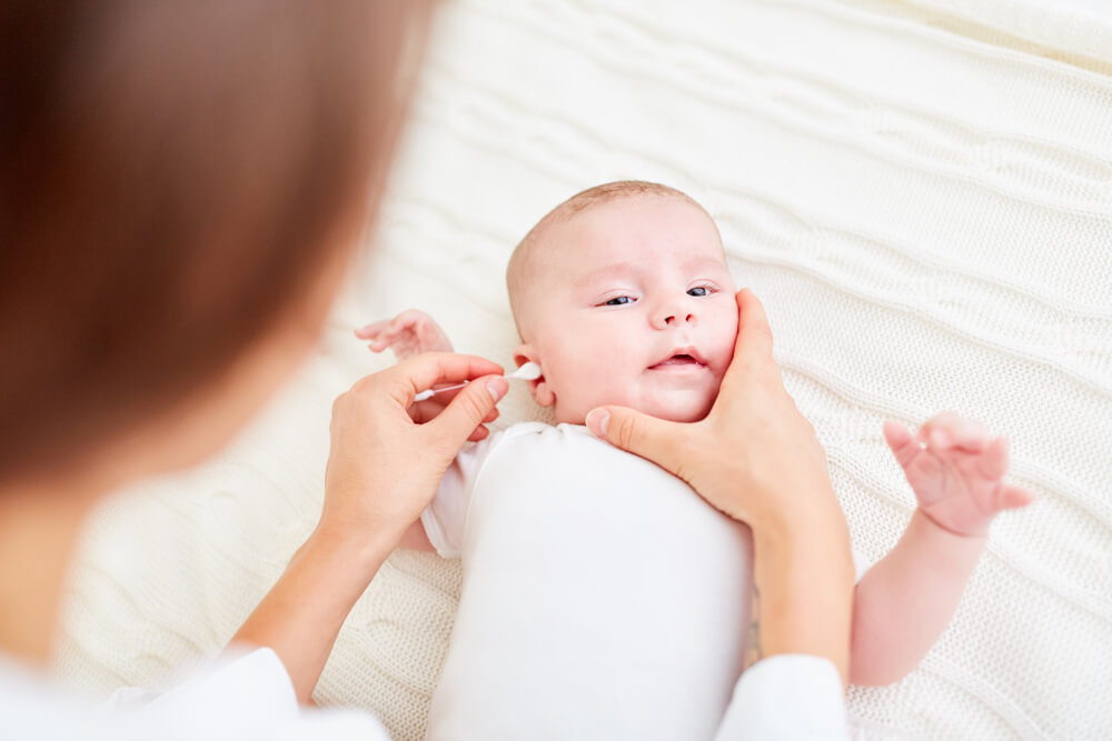 The Do's And Don'ts Of Cleaning Your Baby's Ears